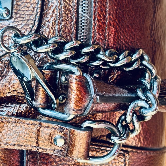 Dolce and Gabbana brown patent bag - Picture 8 of 11